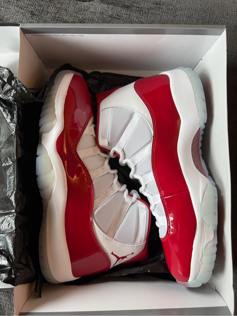 Jordan 11 Cherry Men’s